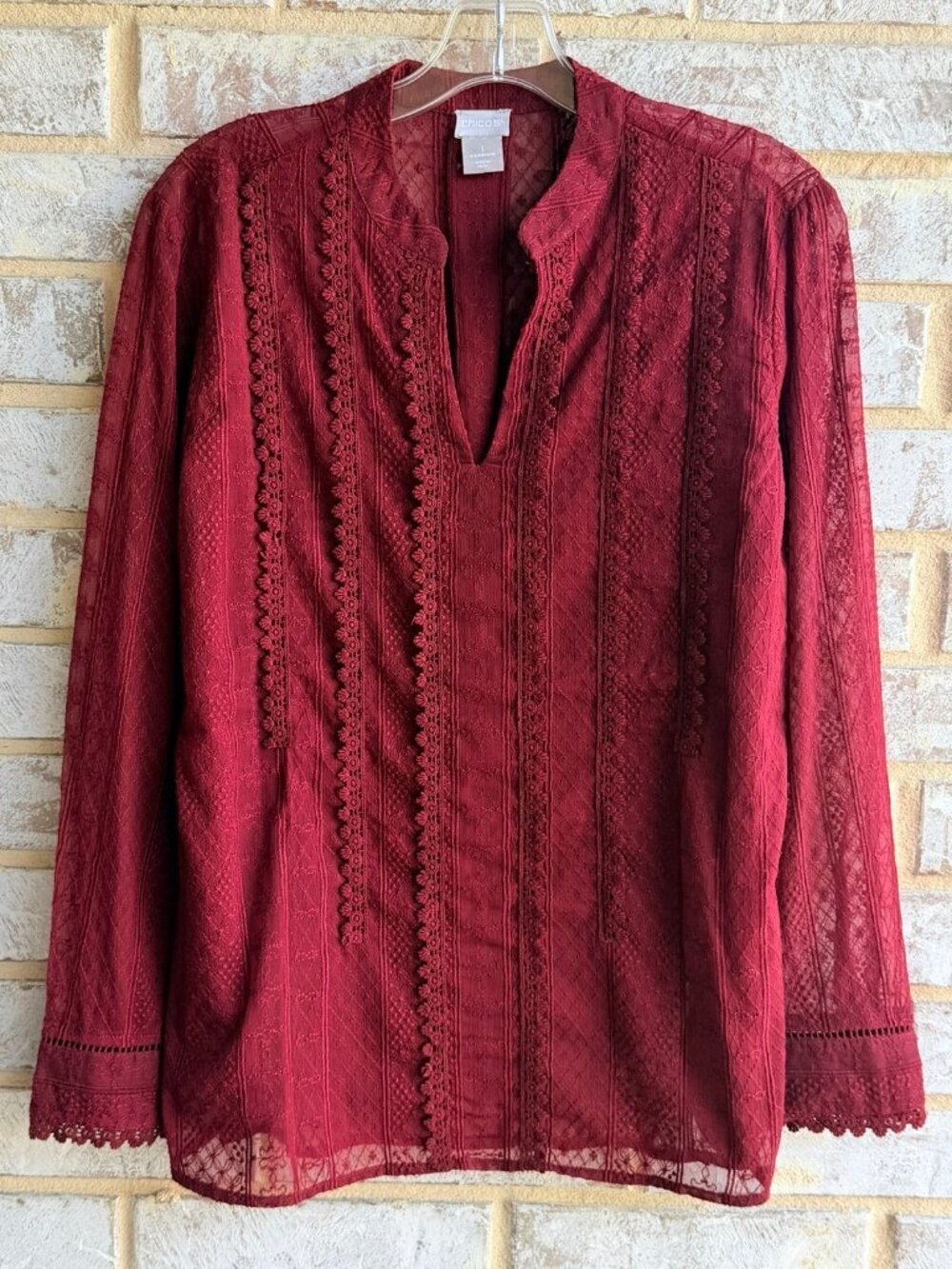 Chico's Burgundy Lace Long Sleeve V-Neck Sheer Blouse Women's Size 1 (8-10)
